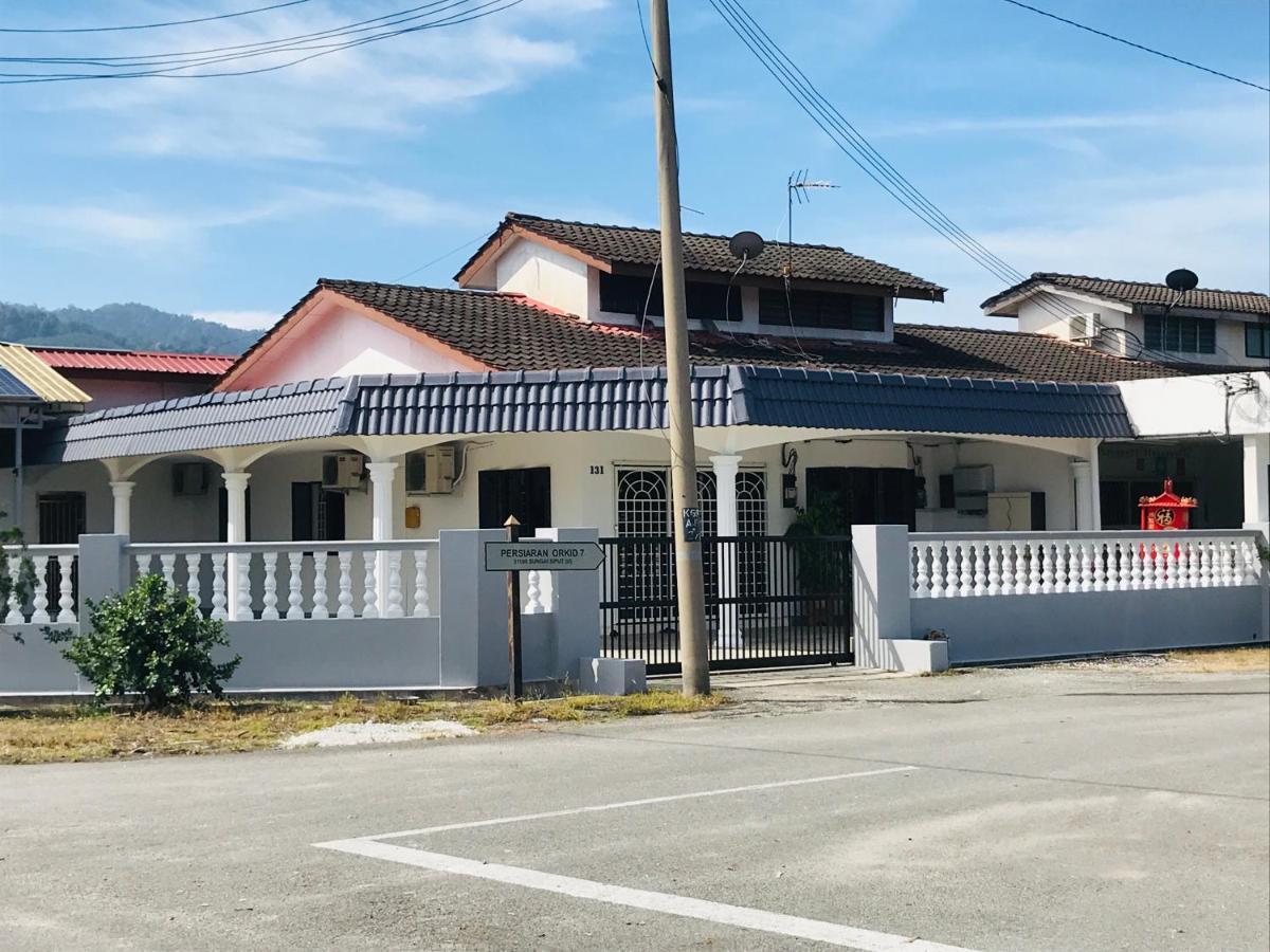 Cozy And Comfortable Homestay In Sungai Siput Exteriér fotografie